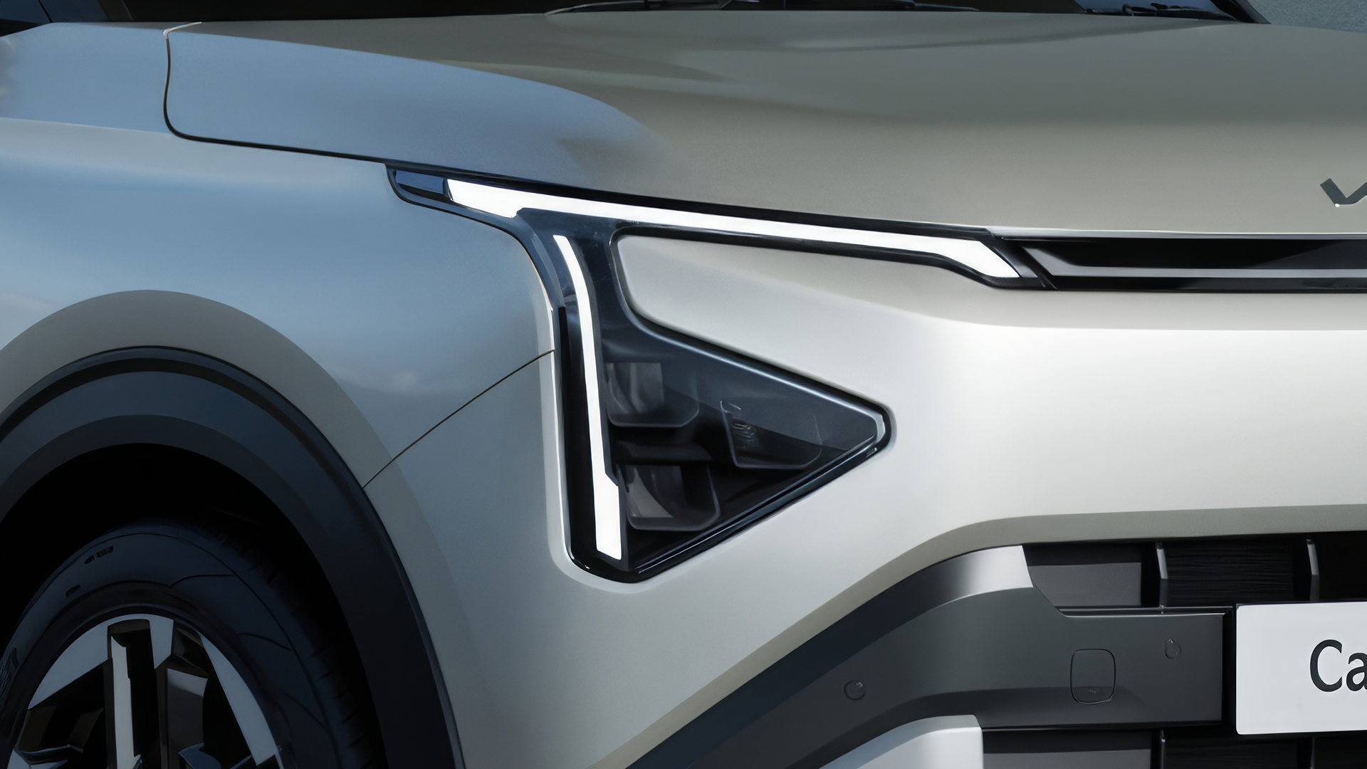 Front LED Star-Map Headlights